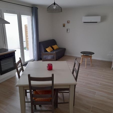 Le Logis De Suzac Apartman Les Mathes Kültér fotó